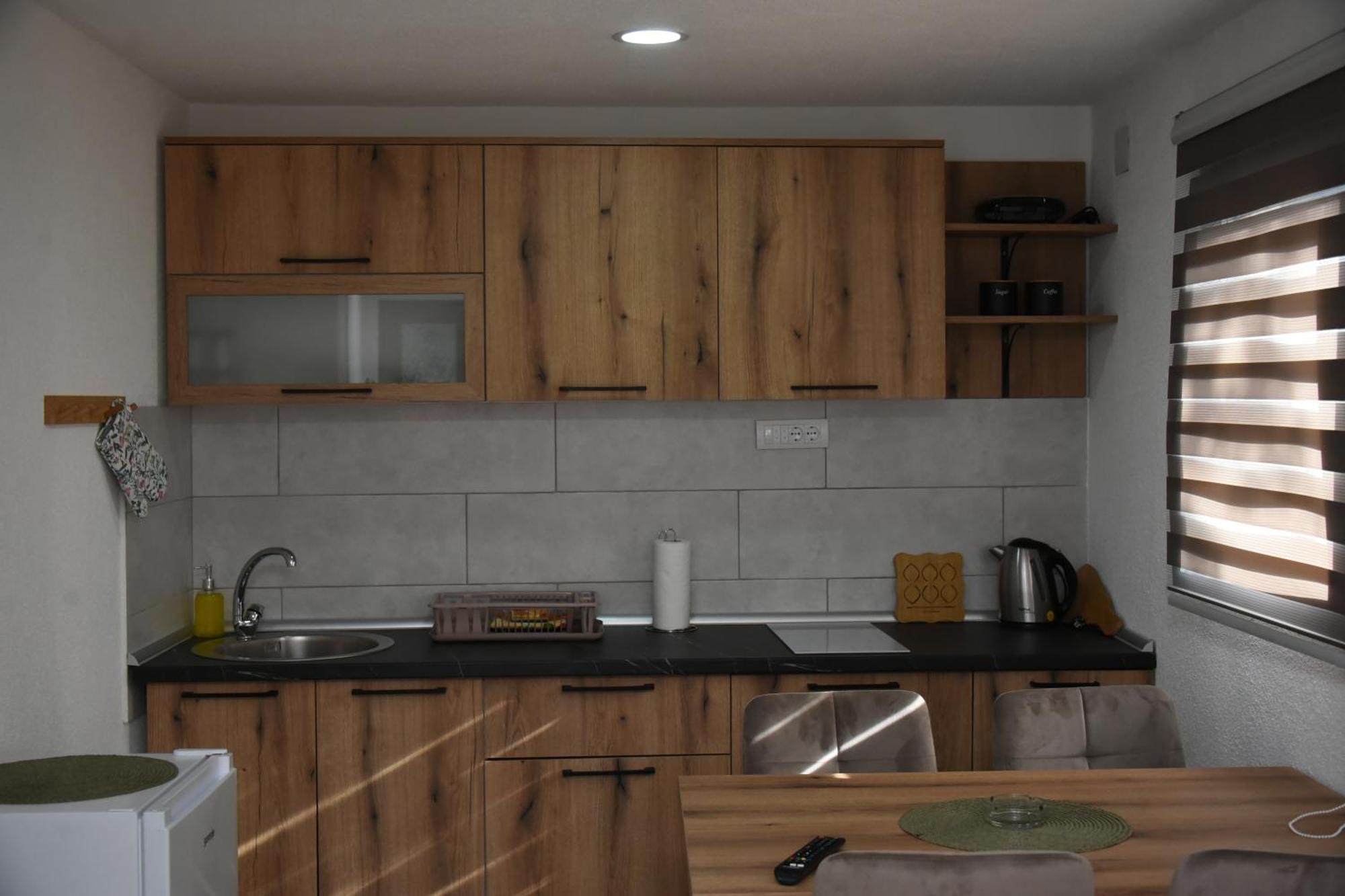 Vikendica Ceperkovic #3 Villa โคเปานิก ภายนอก รูปภาพ