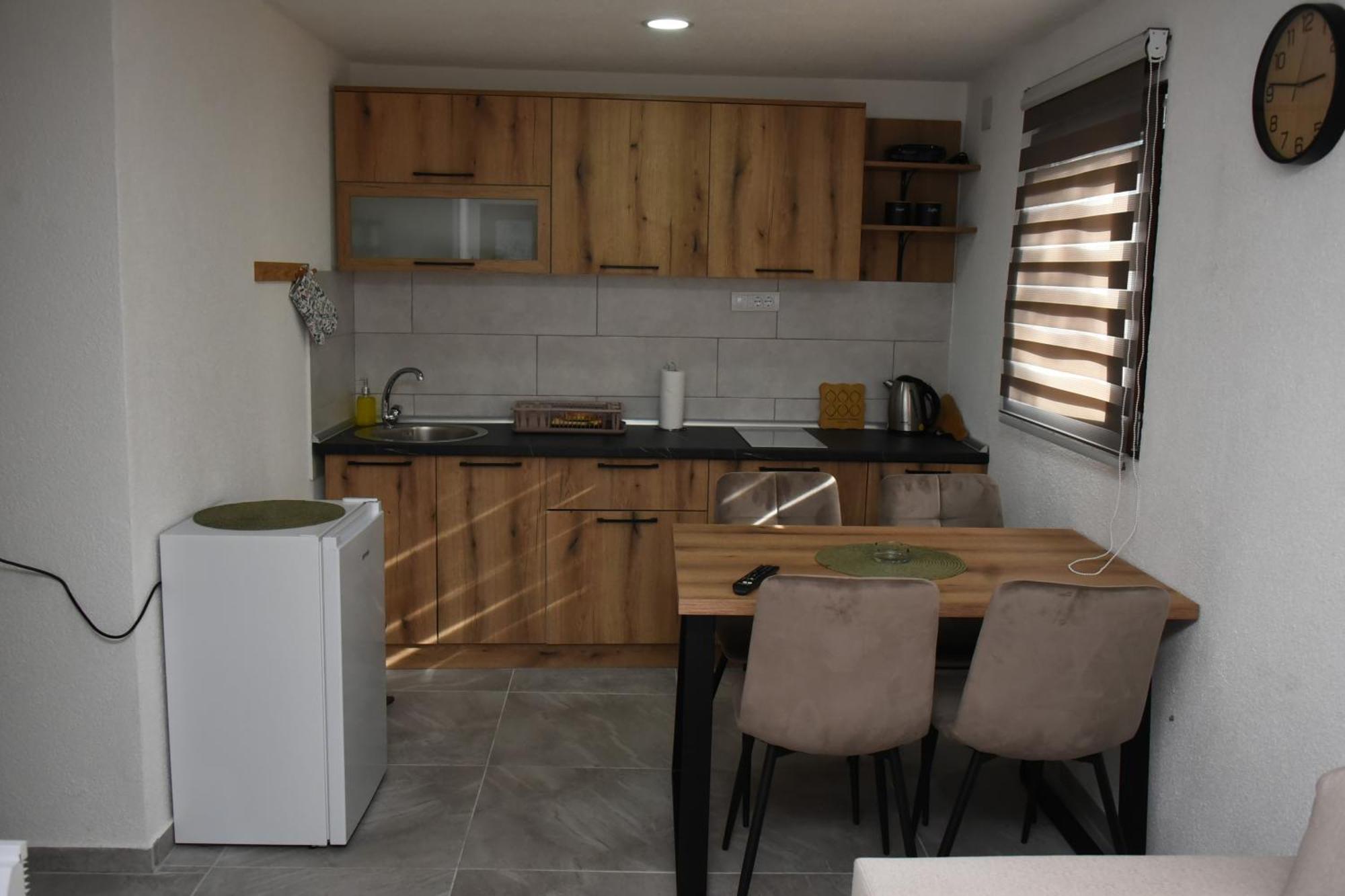 Vikendica Ceperkovic #3 Villa โคเปานิก ภายนอก รูปภาพ